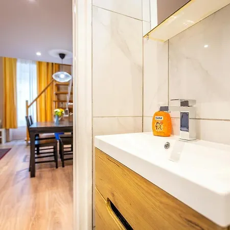 Apartment Quiet On The Danube River